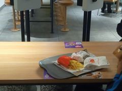 -麦当劳(普陀香溢花城店)