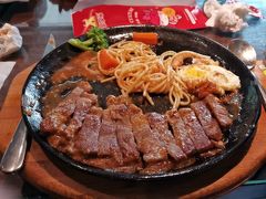 -豪享来牛排(人民店)