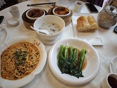 -万山楼海鲜酒家·二十三年老字号