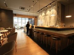 靠窗位-诺嘉甜品(世贸店)