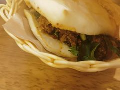 粉蒸牛肉咔饼-豆相识•九九豆腐脑(牛咡桥店)