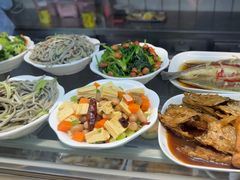 -聚德华天护国寺小吃(甜水园店)