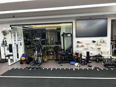 -简·无界健身工作室·运动康复·体态(石厦店)