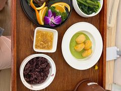 -雪梅月子中心(华侨城店)