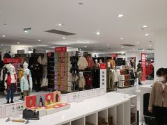 -优衣库(上海正大广场店)