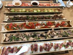 -胡须哥网红竹筒菜