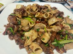 -超越海鲜屋(飞龙物业店)