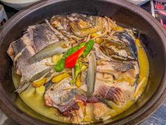 -陈大锅·岳阳鱼馆·地道岳阳菜(美食街店)