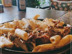 -HIGH FIVE哈福手工汉堡(桂林路店)