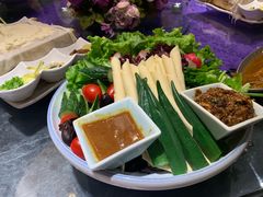 -95号酱骨·一块豆腐(展春园西路店)