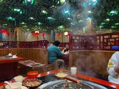 -袁小二大东北铁锅炖(吉祥村总部)