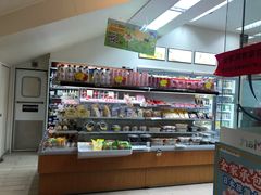 -全家便利店(世贸丽晶城店)