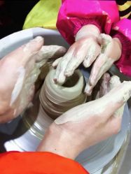 -泥娃娃DIY陶吧(易生活购物公园店)