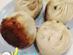 蟹粉生煎-光明邨大酒家(淮海路店)