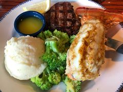 龙虾牛排拼盘-RED LOBSTER(多伦多DT店)