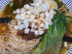 -堂瓦里·33年传统赣菜(第一街区店)