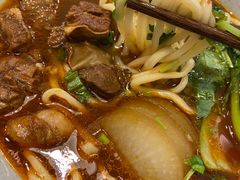 -醉牛腩·面小馆
