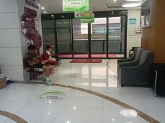 -雅悦齿科(顾村公园店)