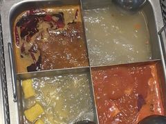 -海底捞火锅(威高广场店)