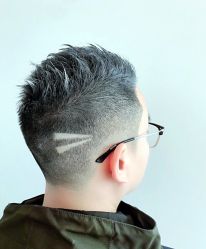 -发饰美男士增发补发假发定制店