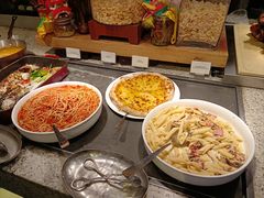 -松山湖凯悦酒店·Café自助餐厅·周末火舞秀表演