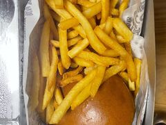 -TRIPS BURGER(大钟寺店)