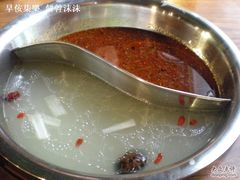 鸳鸯的-傣妹火锅(四川北路店)