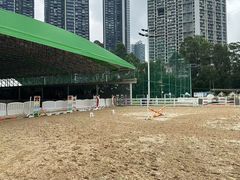 -名驭国际马术学院