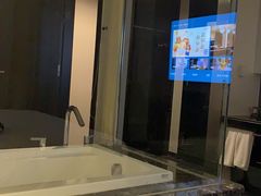 -桔子酒店(上海西藏北路地铁站店)