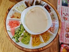 -怪噜范·老贵阳街头名小吃(鸿通城店)