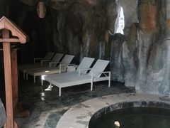 -四季贵州·山地温泉水世界