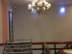 -新发记港式茶餐厅(黄浦店)