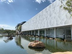 -罗红摄影艺术馆