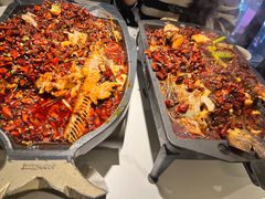 -江边城外烤全鱼(世茂广场店)