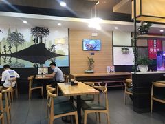 大堂-李先生牛肉面大王(成都东站西广场店)