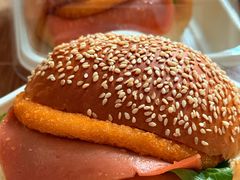 -蓝小轩蛋糕·面包(趣春店)