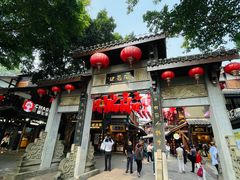 -磁器口古镇