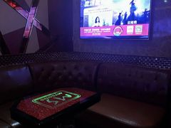 -唱吧麦颂KTV(东胜港悦广场店)