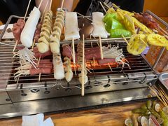 -哈尔滨小酒馆·鲜肉现穿自助烧烤(康新花园店)