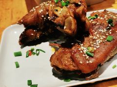 香辣猪蹄-木屋烧烤(坂田天安云谷店)