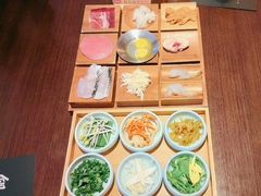 -银米·云南传统过桥米线(双廊黑金冠店)