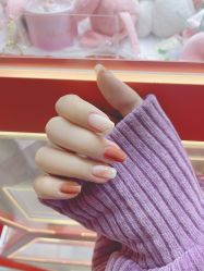 -桃子的美甲店