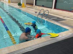 -七彩阳光游泳俱乐部(江北远洲店)