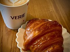 -VERIE BAKEHOUSE