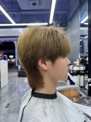 -藤野造型烫发染发