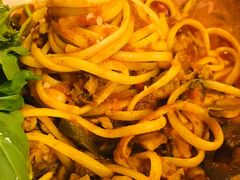 牛肉辣油意面-I HOLIC艾豪丽披萨(KKone店)
