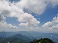 -罗田薄刀峰风景区
