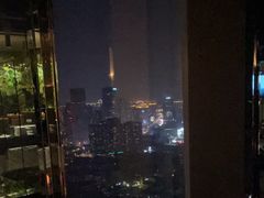 -唐拉雅秀酒店-西锦汇空中BBQ·思创餐厅