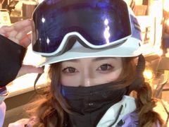 -采薇庄园四季滑雪场