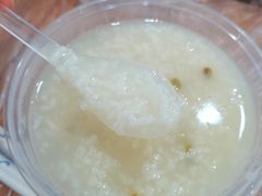 绿豆粥-蓝精灵饺子店